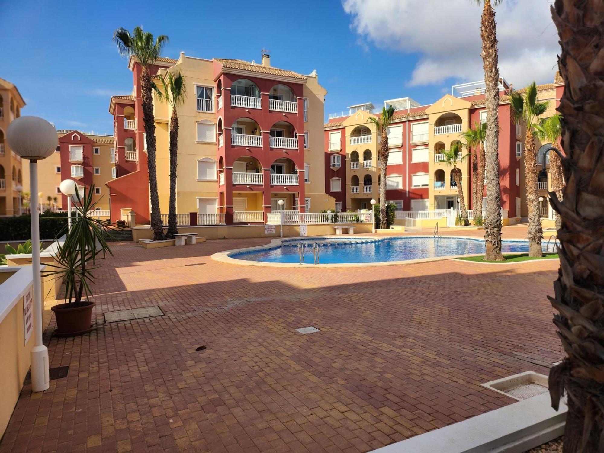 Spacious 3 Bedroom 2 Bathroom Apartment - Puerto Marina Complex 洛斯阿尔卡萨雷斯 外观 照片