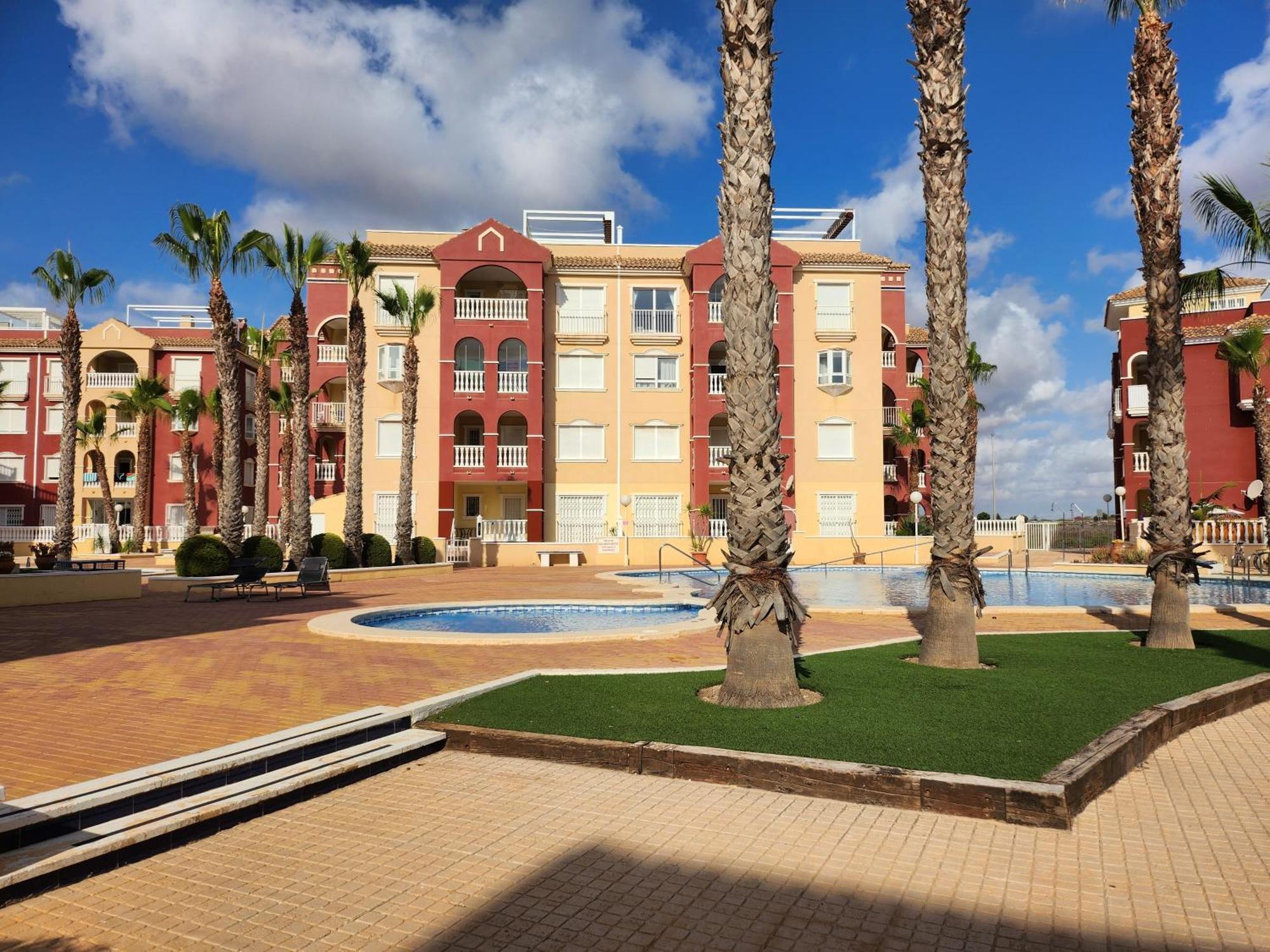 Spacious 3 Bedroom 2 Bathroom Apartment - Puerto Marina Complex 洛斯阿尔卡萨雷斯 外观 照片